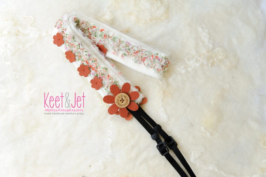 Camera strap leather flower